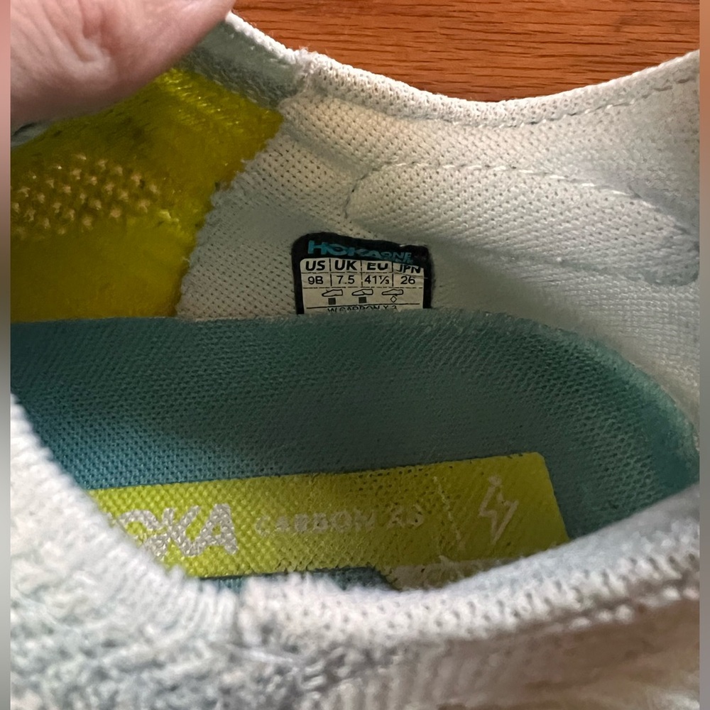 HOKA Carbon X3 women running shoes size 9 - Picture 7 of 7